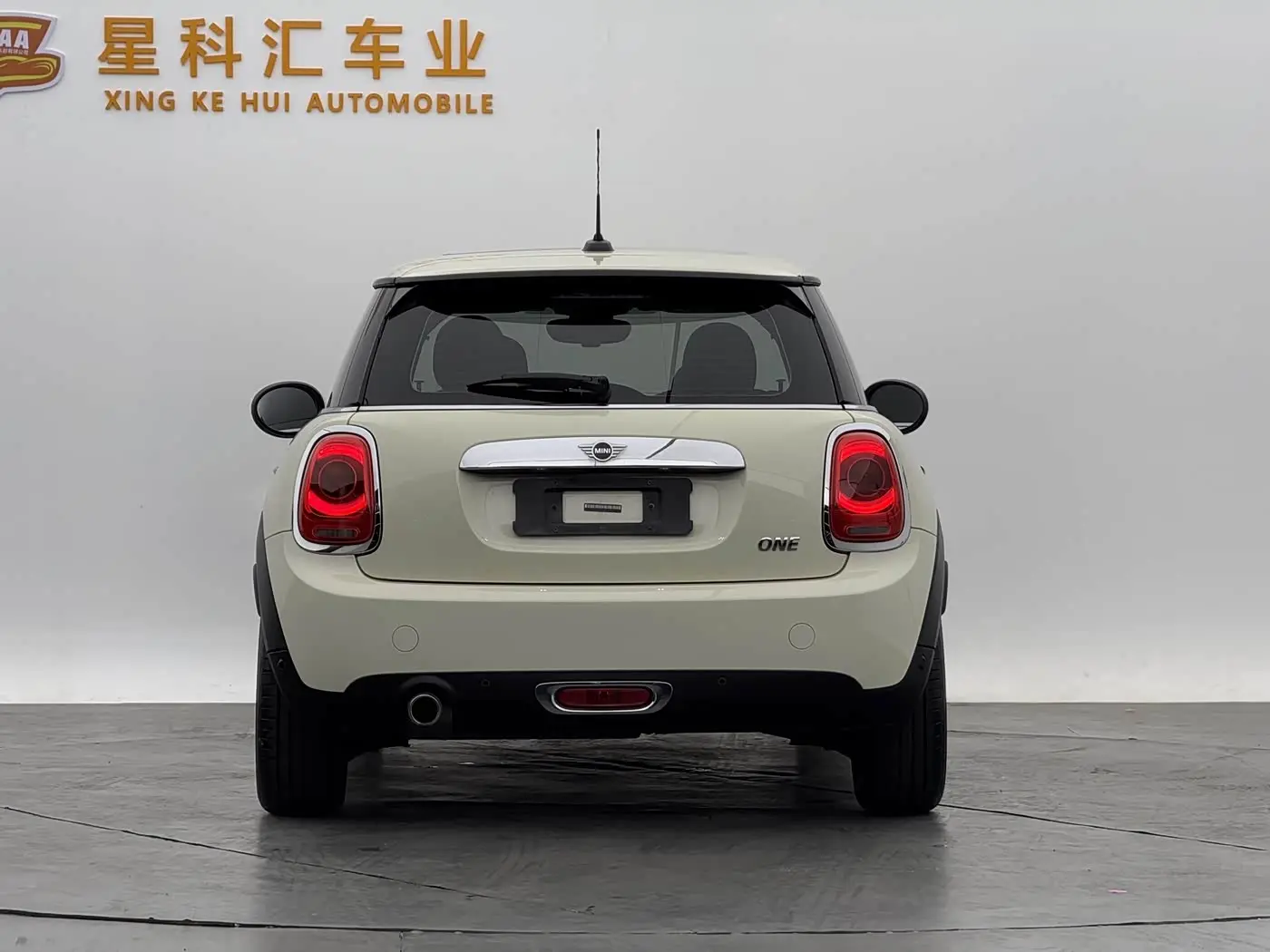 MINI MINI 2021 — Photo 12/12