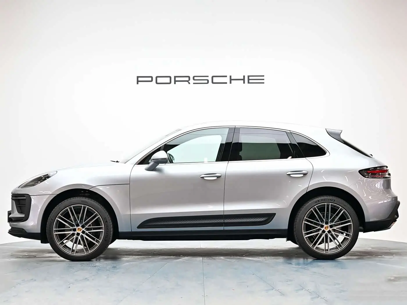Porsche Macan 2026 — Photo 3/17