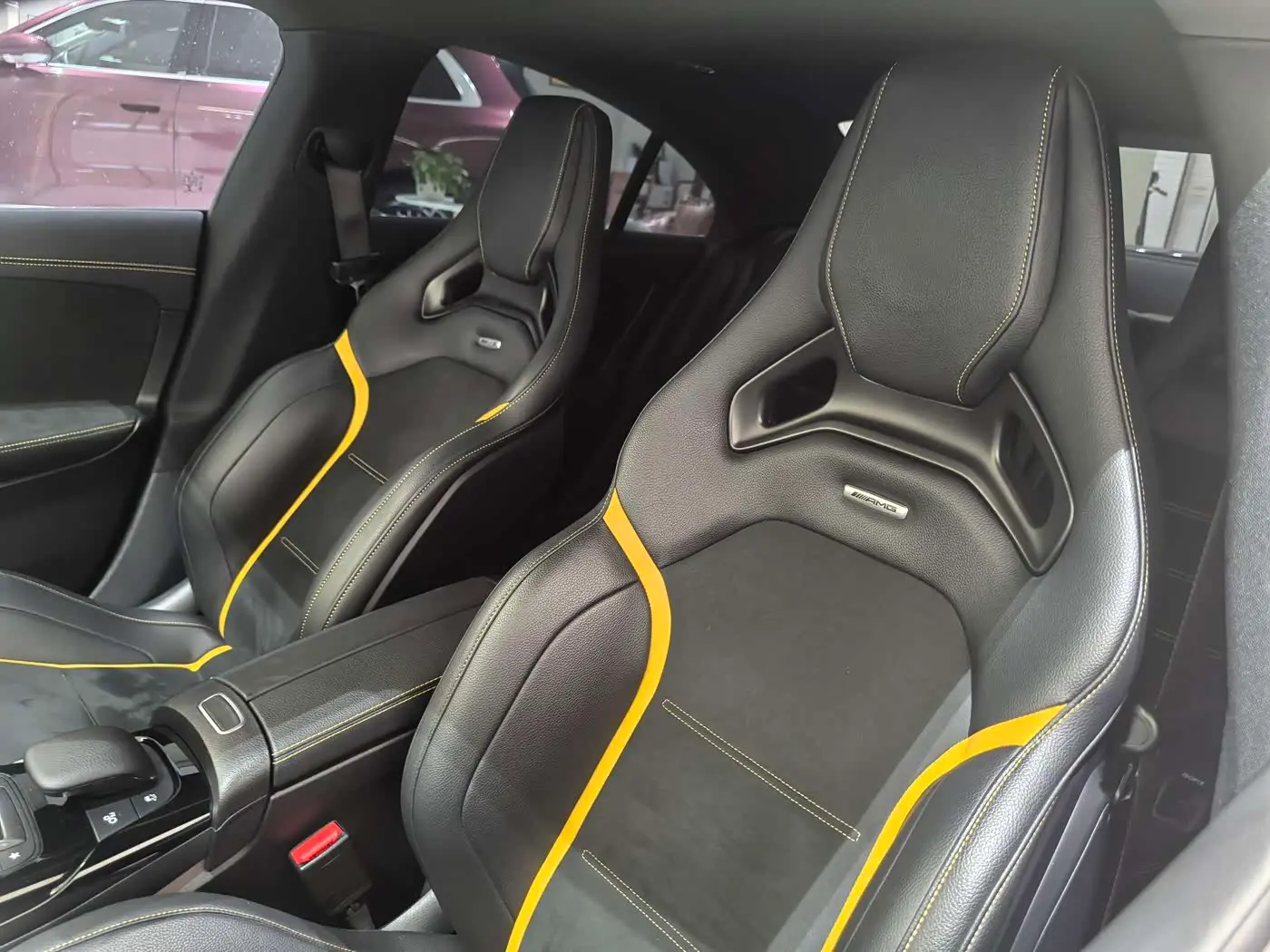 Mercedes-Benz CLA AMG 2023 — Фото 10/18