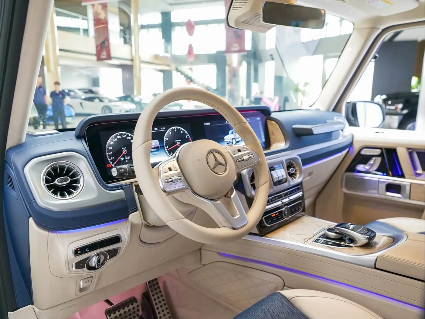 Mercedes-Benz G-Class 2020 — Фото 8/15