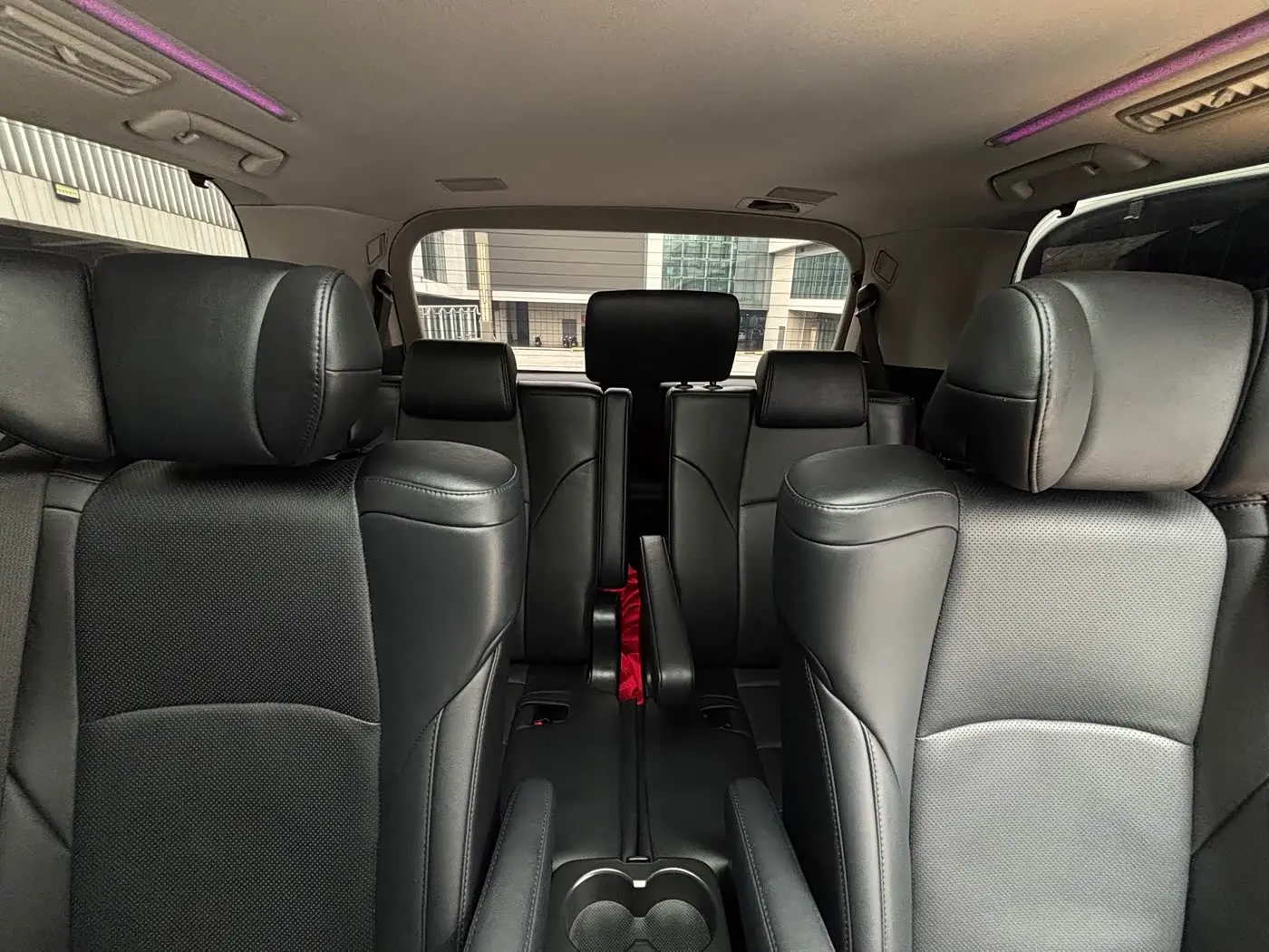 Toyota Vellfire 2021 — Photo 11/16