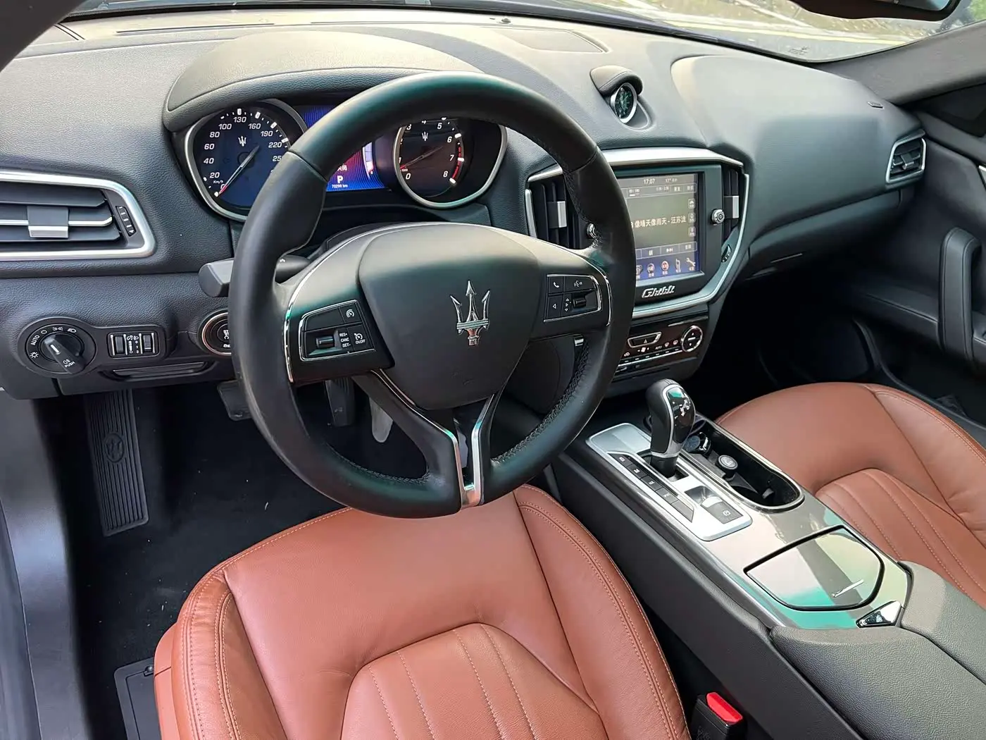Maserati Ghibli 2015 — Photo 19/20