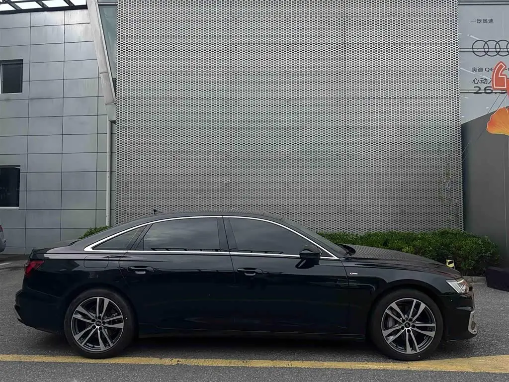 Audi A6L 2024 — Photo 4/20