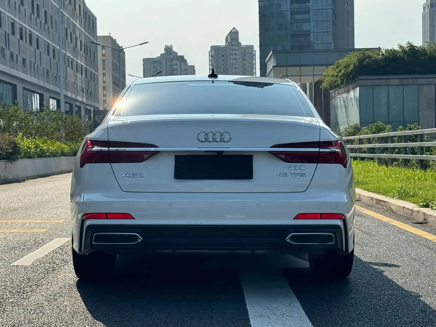 Audi A6L 2021 — Photo 5/15