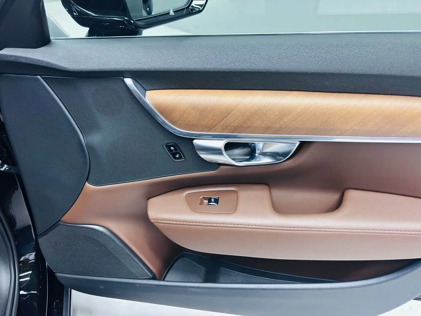 Volvo S90 2024 — Фото 16/20
