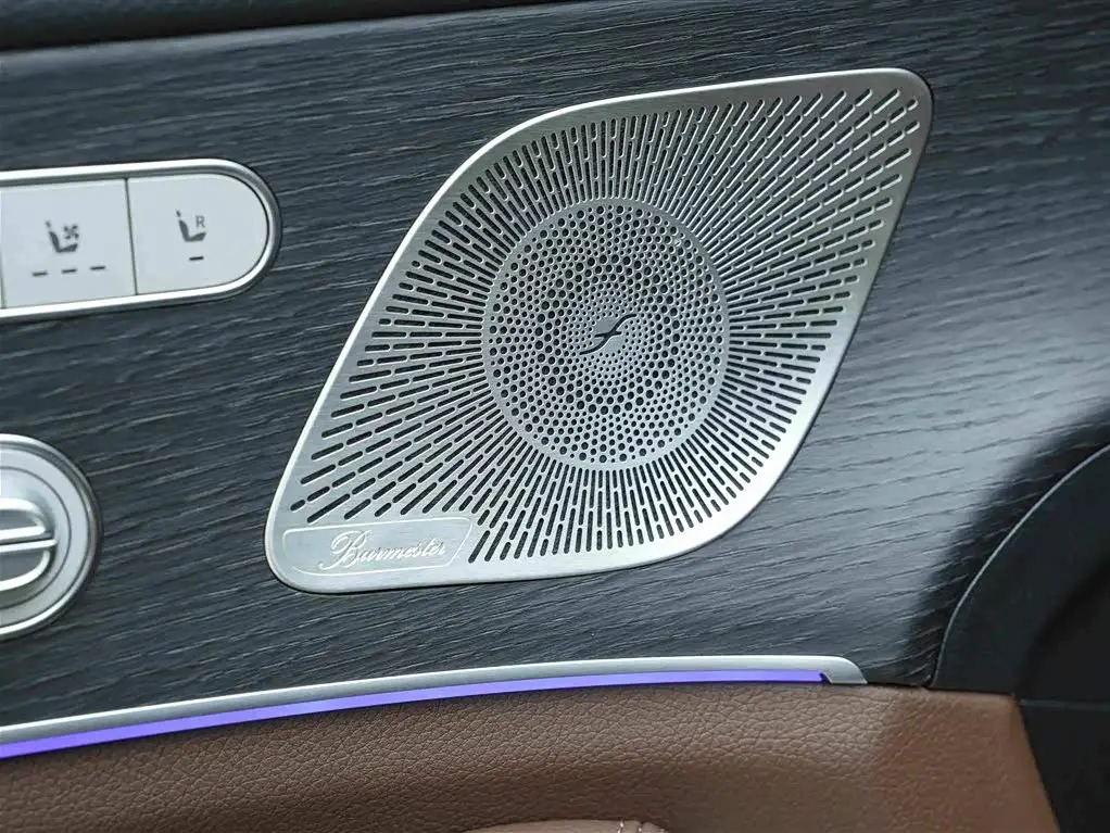 Mercedes-Benz GLS 2024 — Фото 16/20