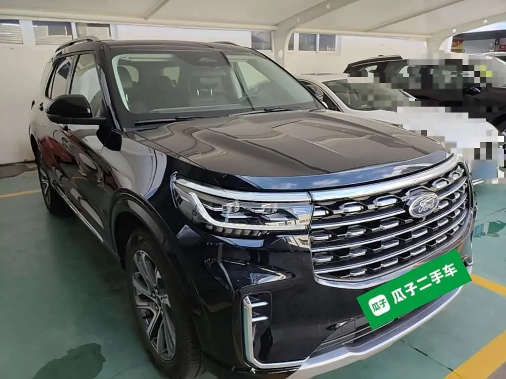 Ford Explorer 2025 — Photo 4/20