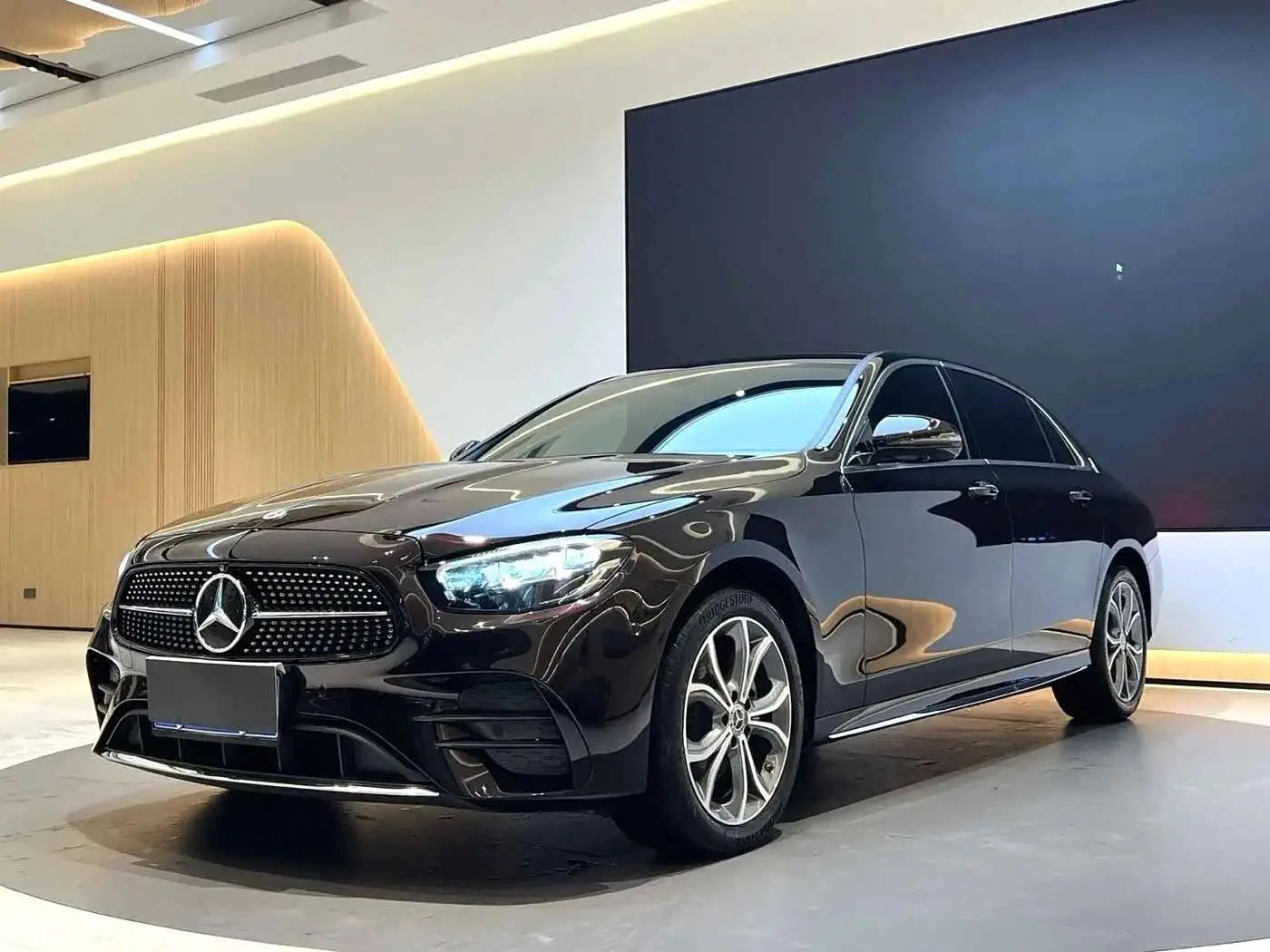 Mercedes-Benz E-Class, 2023
