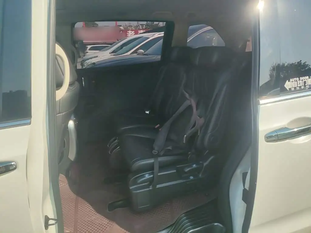 Honda Odyssey 2020 — Photo 17/20