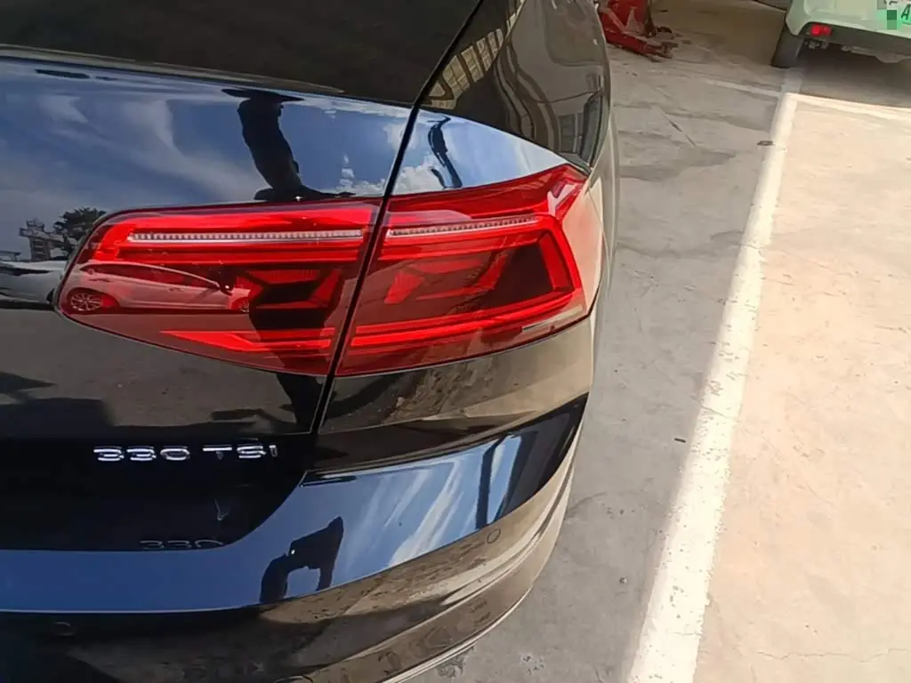 Volkswagen Magotan 2022 — Photo 8/20