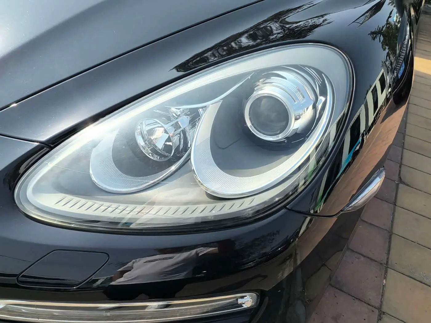 Porsche Cayenne 2014 — Photo 7/20