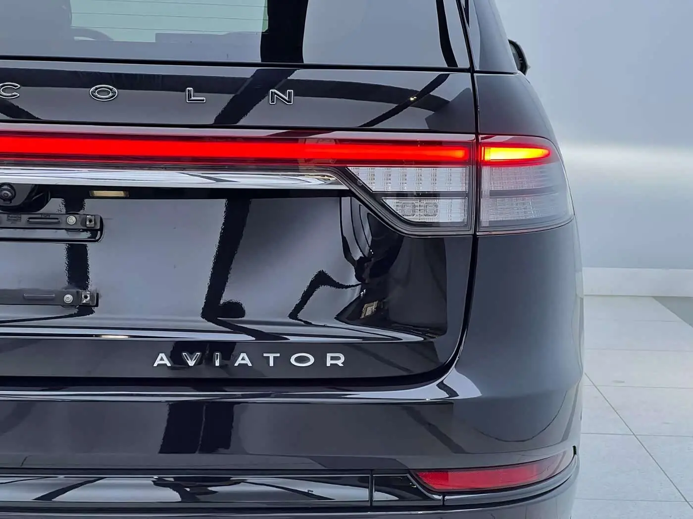 Lincoln Aviator 2021 — Photo 6/9