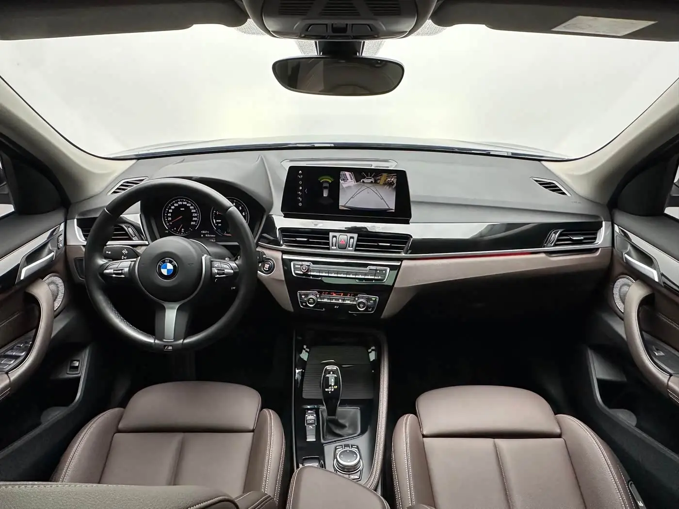 BMW X1 2021 — Photo 9/20