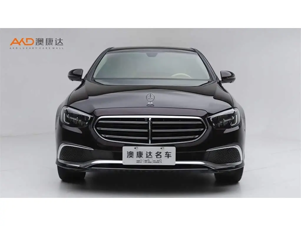 Mercedes-Benz E-Class 2021 — Фото 2/10