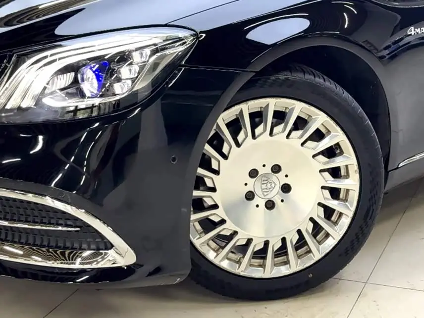 Mercedes-Benz Maybach S-Class 2016 — Photo 19/20