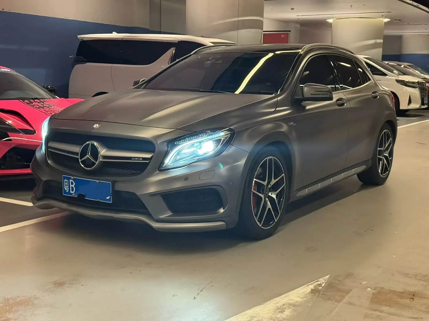 Mercedes-Benz GLA AMG 2017 — Фото 1/9