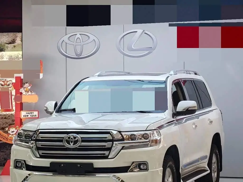 Toyota Land Cruiser, 2011