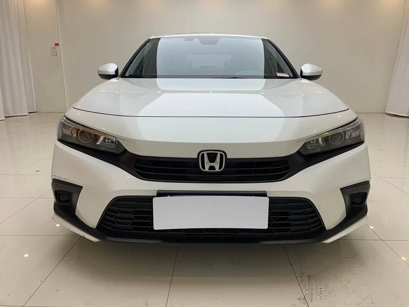 Honda Civic 2022 — Photo 2/16