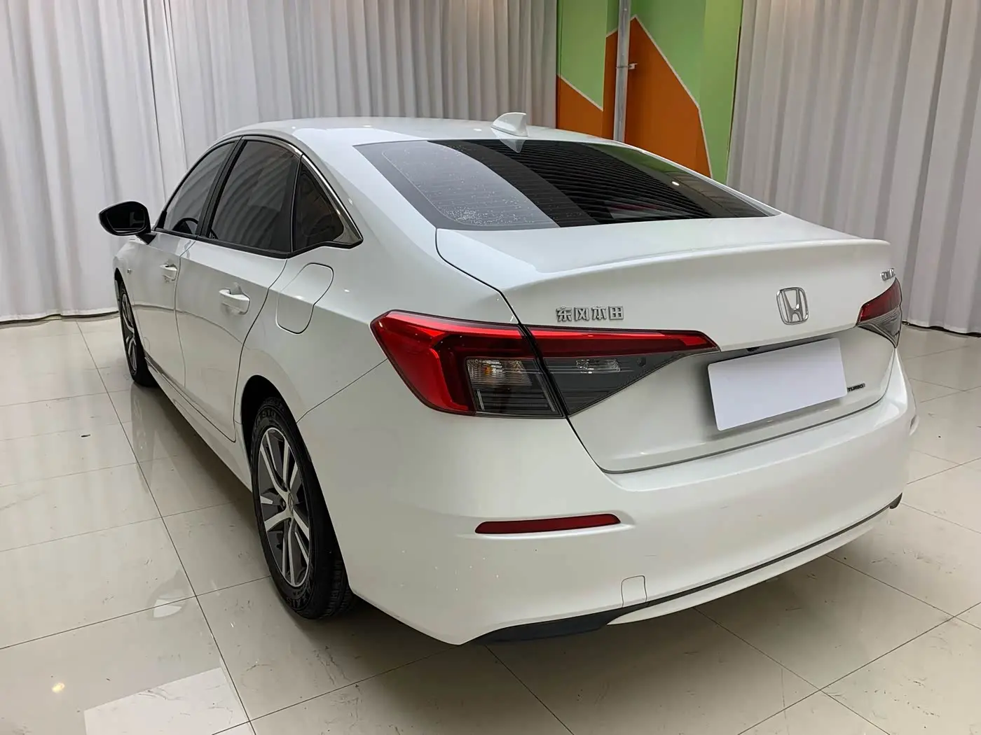 Honda Civic 2022 — Photo 6/16