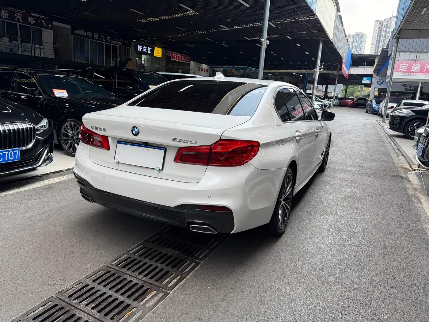 BMW 5 Series 2020 — Photo 7/20