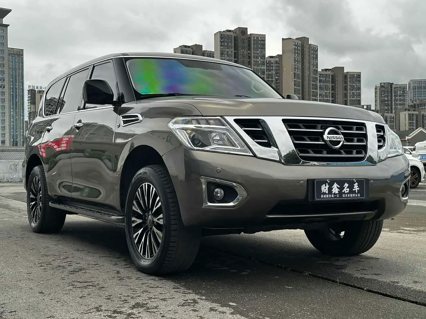 Nissan Patrol 2019 — Şəkil 3/19