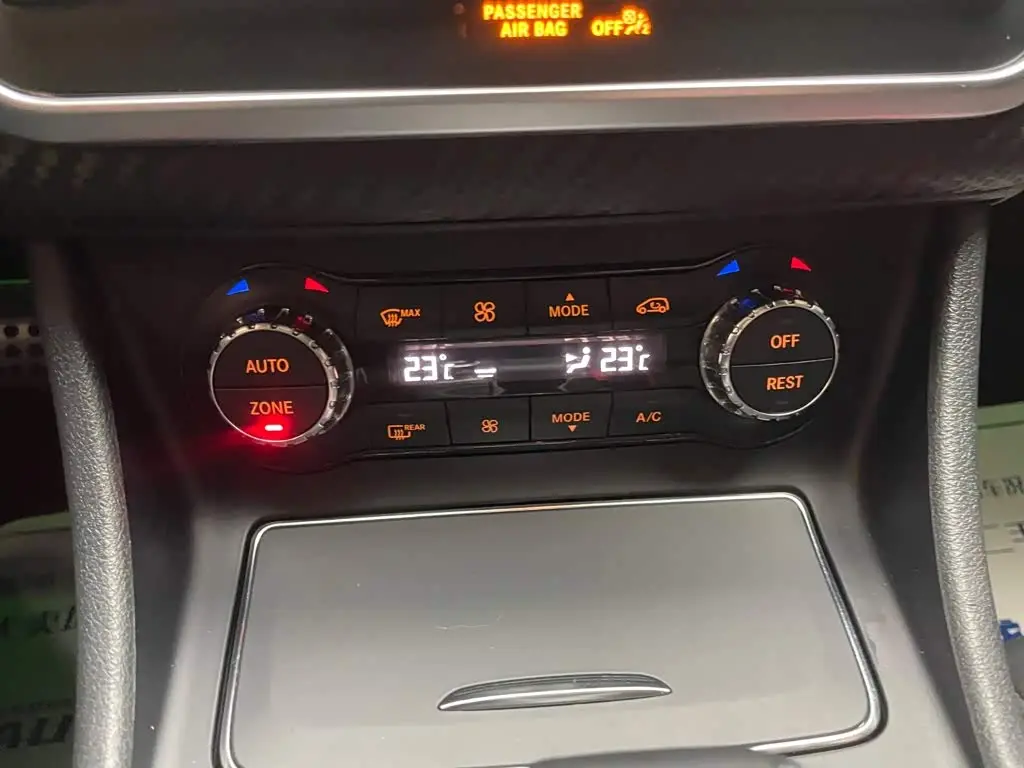 Mercedes-Benz A-Class AMG 2017 — Photo 19/20