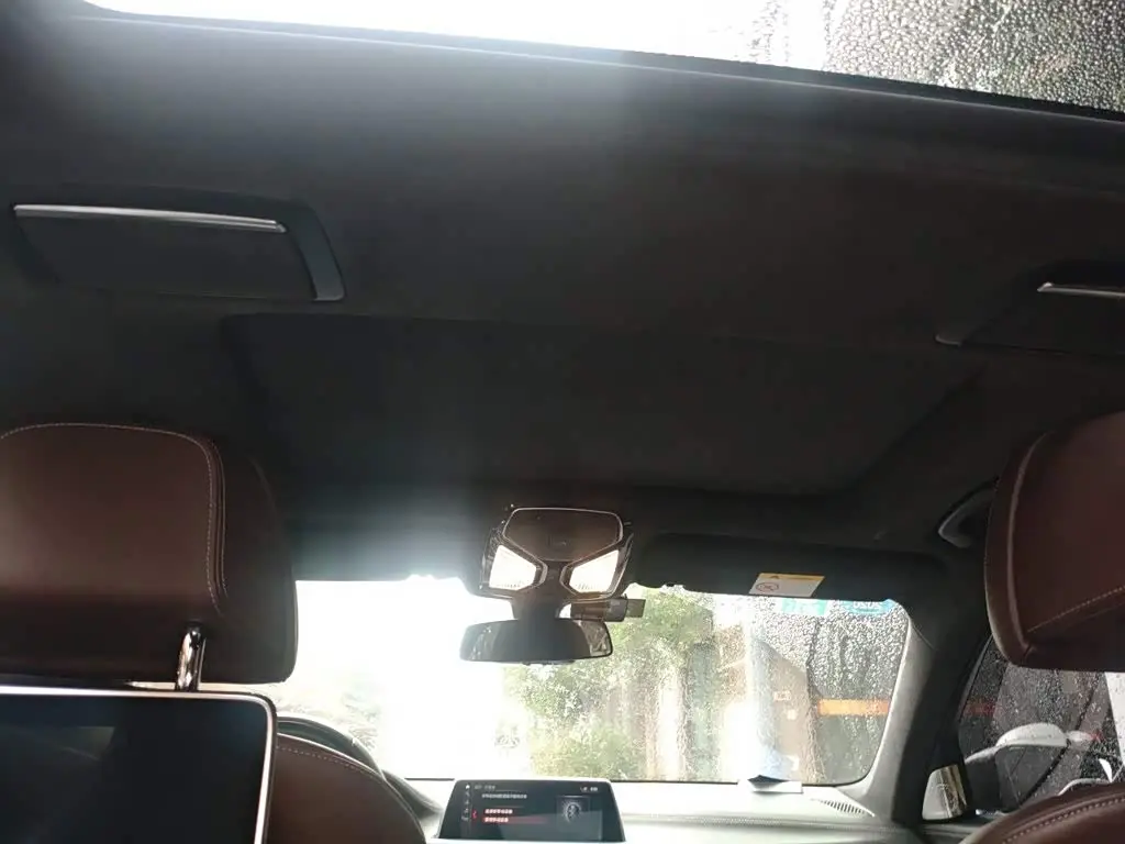 BMW 7 Series 2019 — Photo 14/20