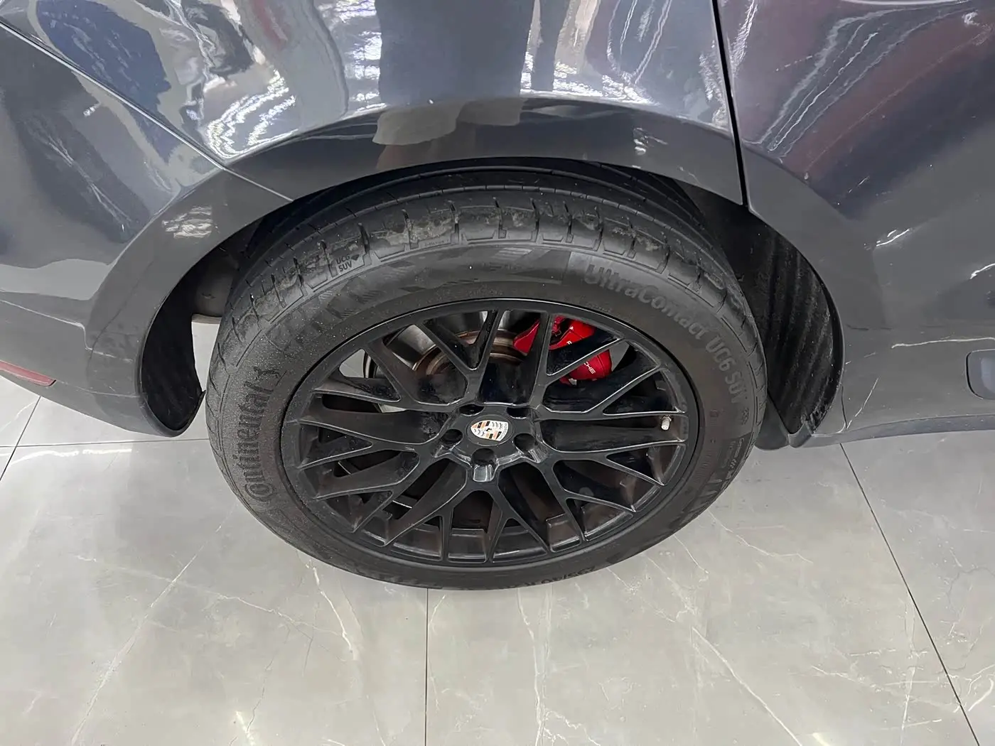 Porsche Macan 2020 — Photo 7/9