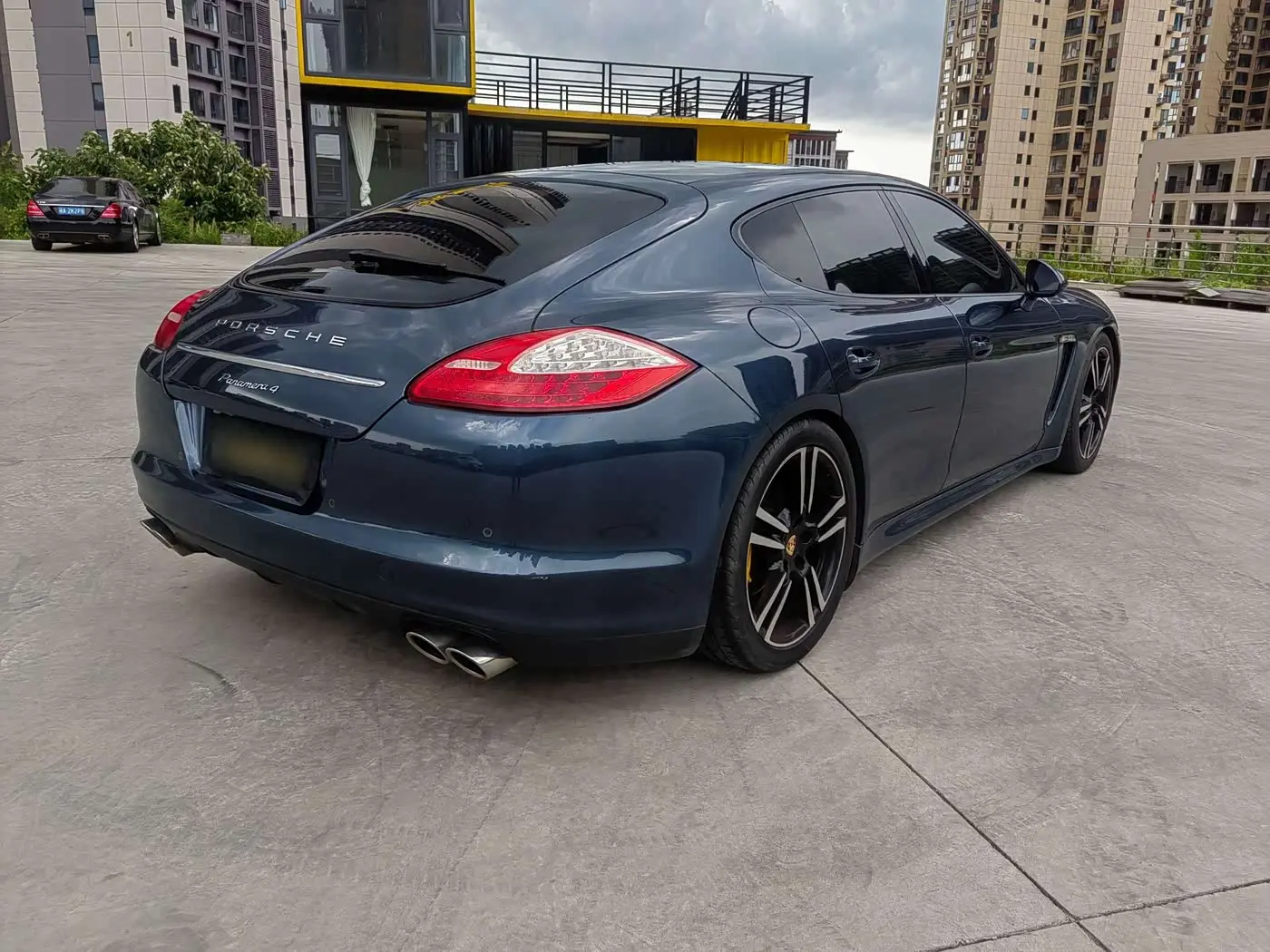Porsche Panamera 2011 — Photo 5/10