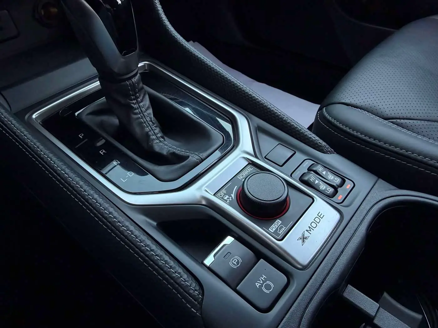 Subaru Forester 2019 — Фото 11/12