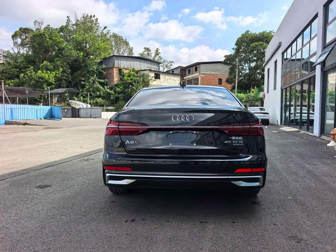 Audi A6L 2025 — Şəkil 13/15
