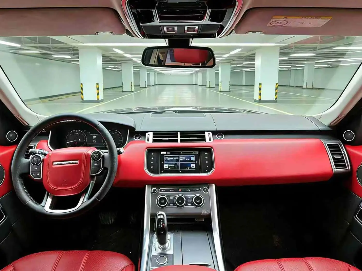 Land Rover Range Rover Sport 2016 — Photo 5/9