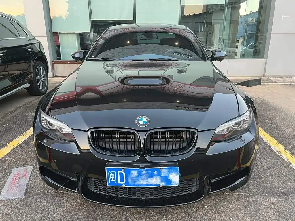 BMW M3 2011 — Photo 2/9