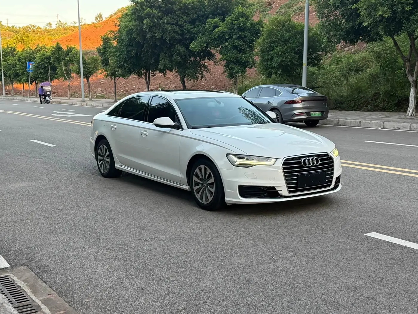 Audi A6L 2017 — Photo 3/16