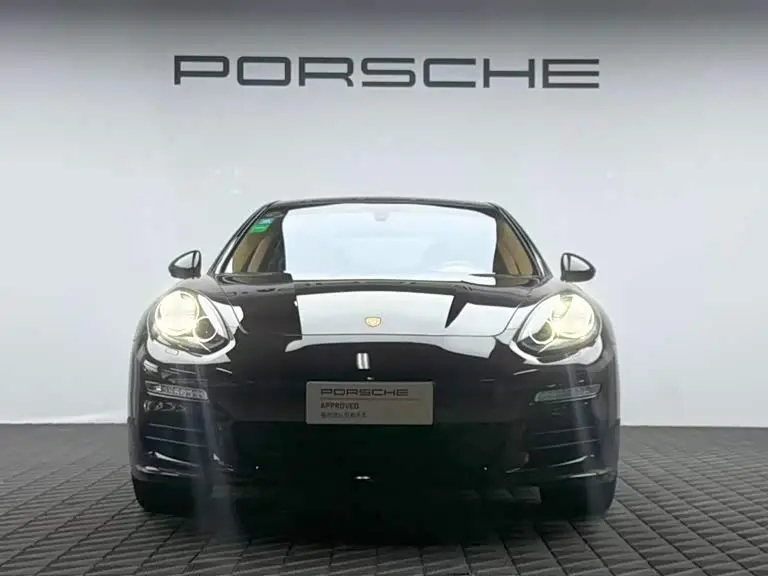 Porsche Panamera 2015 — Фото 2/12