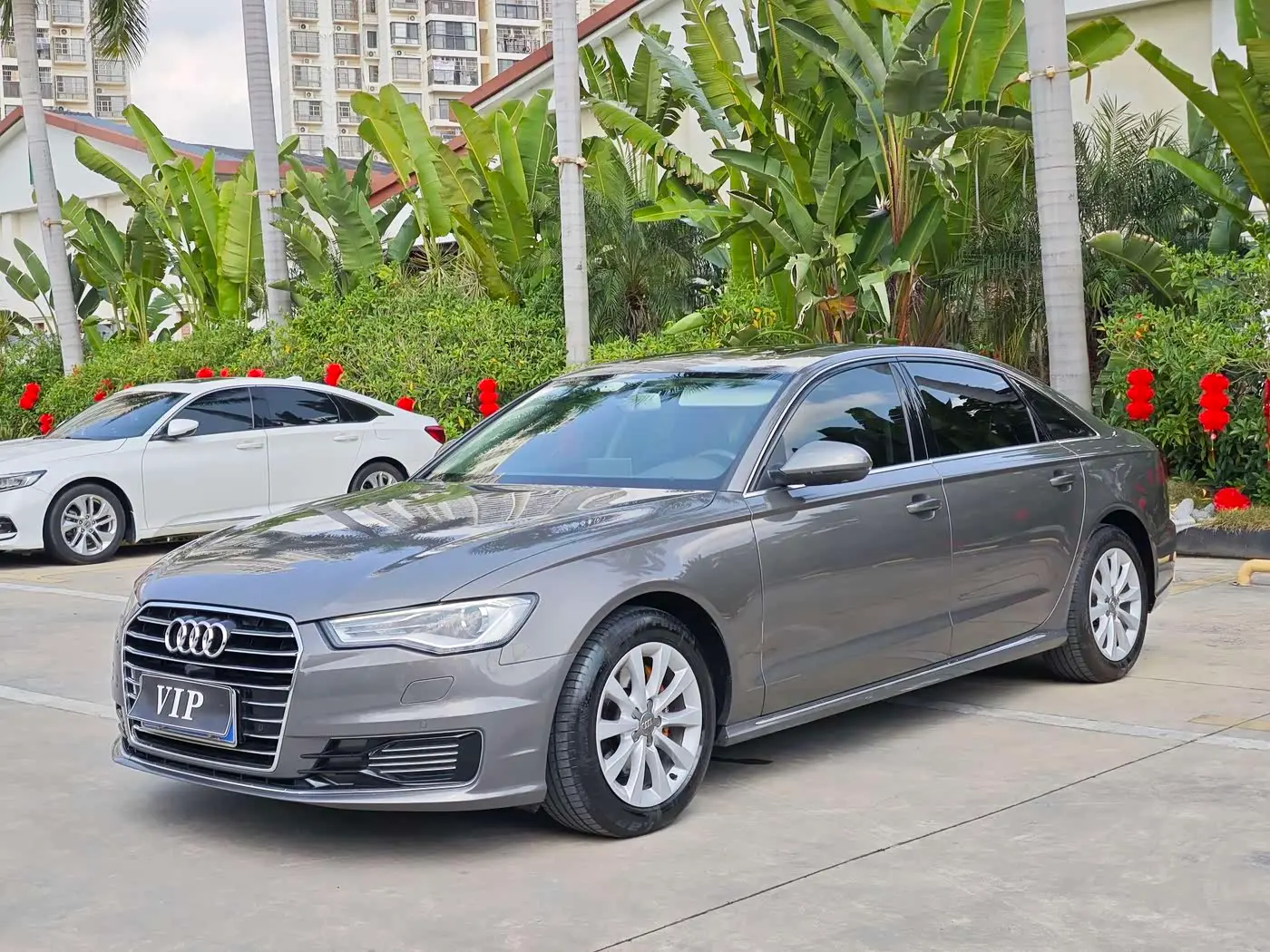 Audi A6L 2017 — Фото 1/16