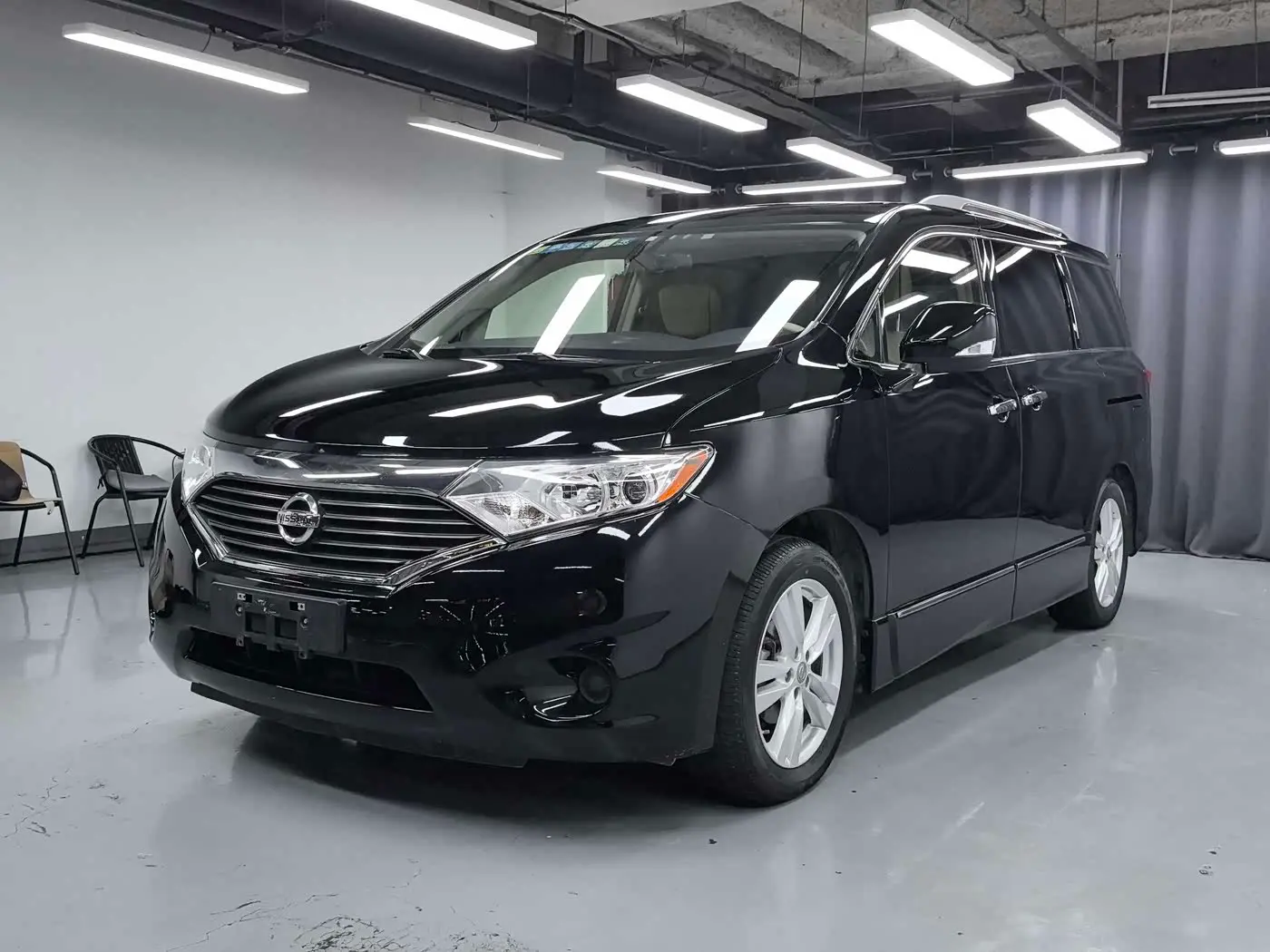Nissan Quest 2013 — Şəkil 1/17