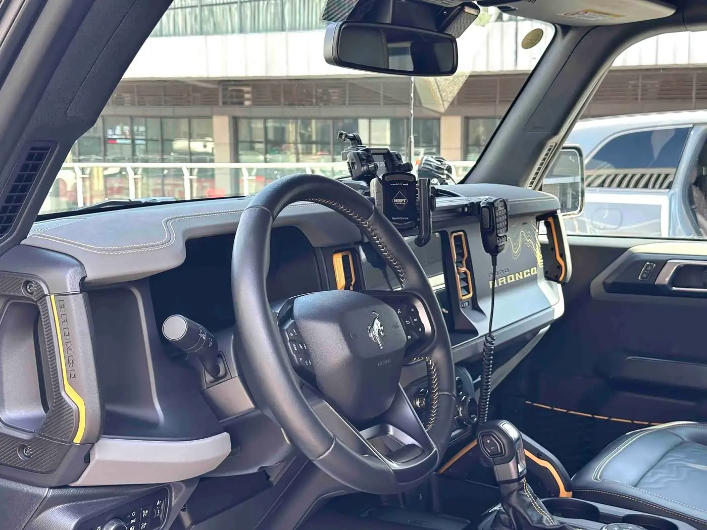 Ford Bronco 2025 — ფოტო 6/11
