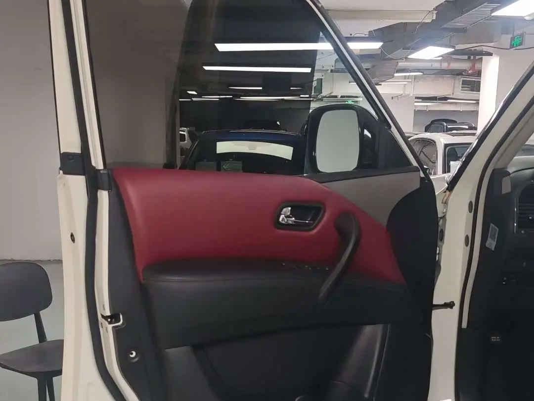 Nissan Patrol 2018 — Фото 10/16