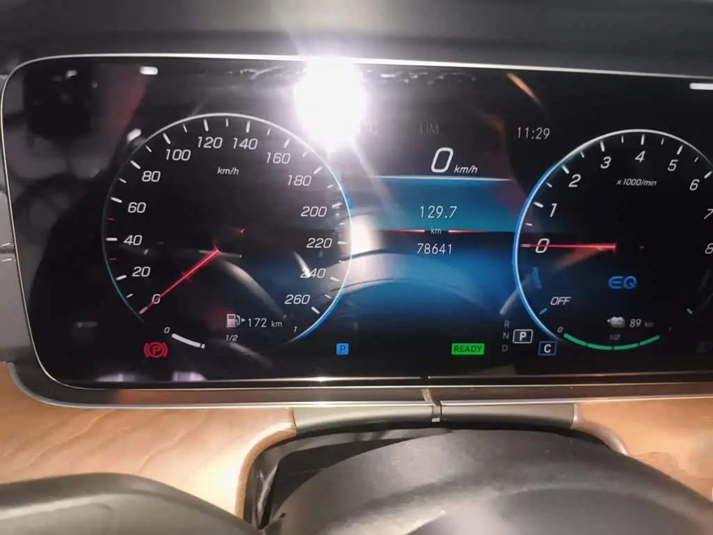 Mercedes-Benz E-Class New Energy 2021 — Photo 13/20