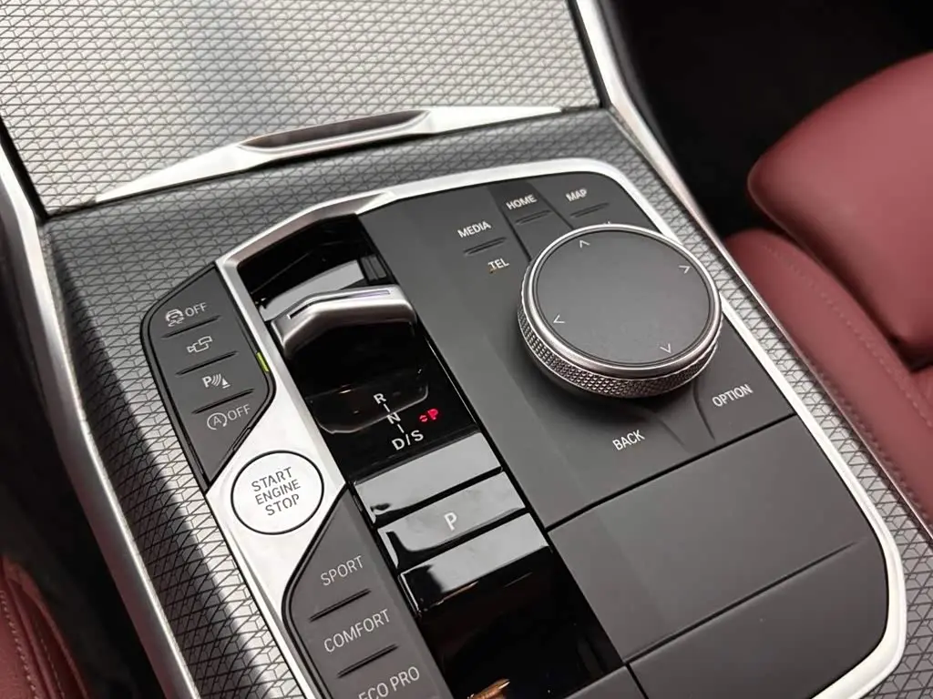 BMW 3 Series 2023 — Фото 16/16