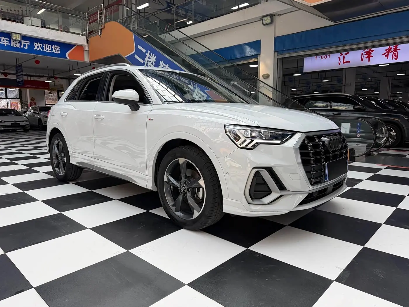 Audi Q3 2022 — Şəkil 3/19