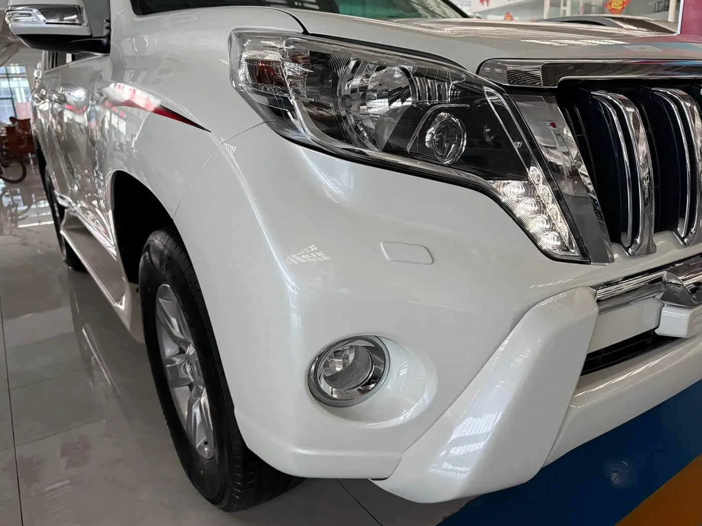 Toyota Prado 2016 — ფოტო 14/18