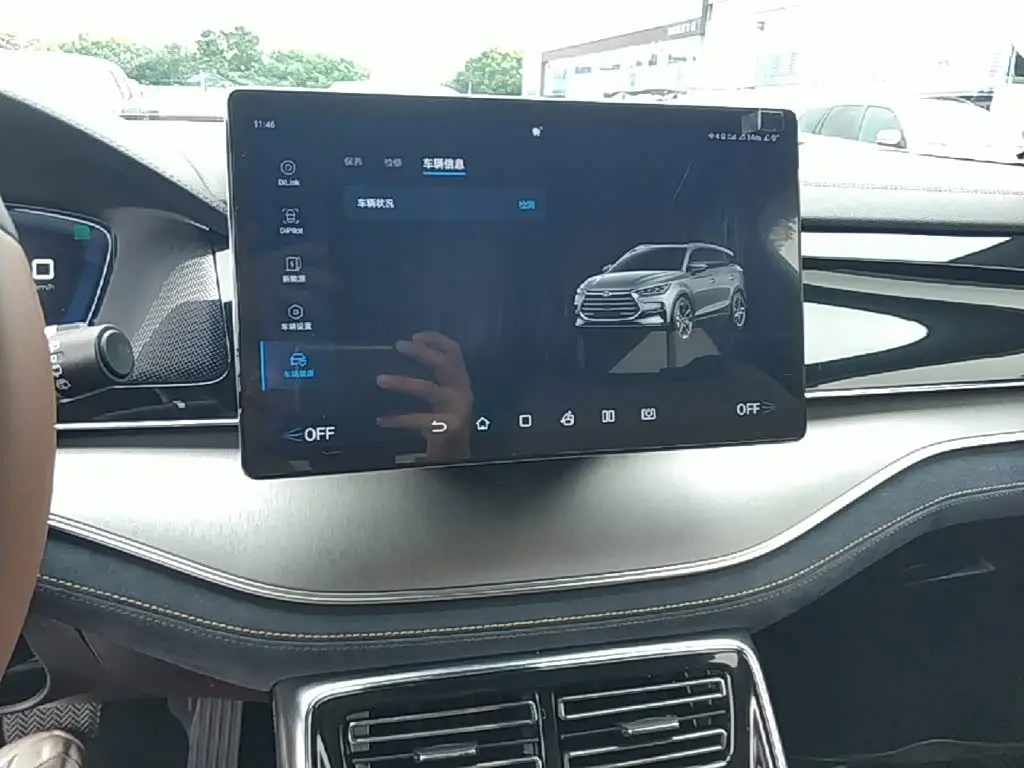 BYD Tang New Energy 2022 — Photo 13/20