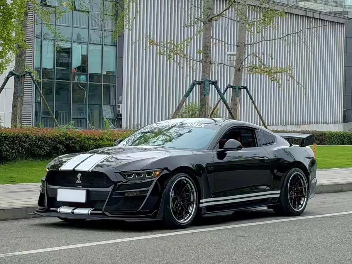 Ford Mustang, 2015