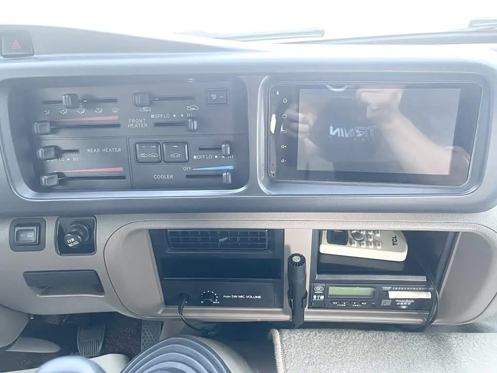 Toyota Coaster 2018 — Photo 8/19