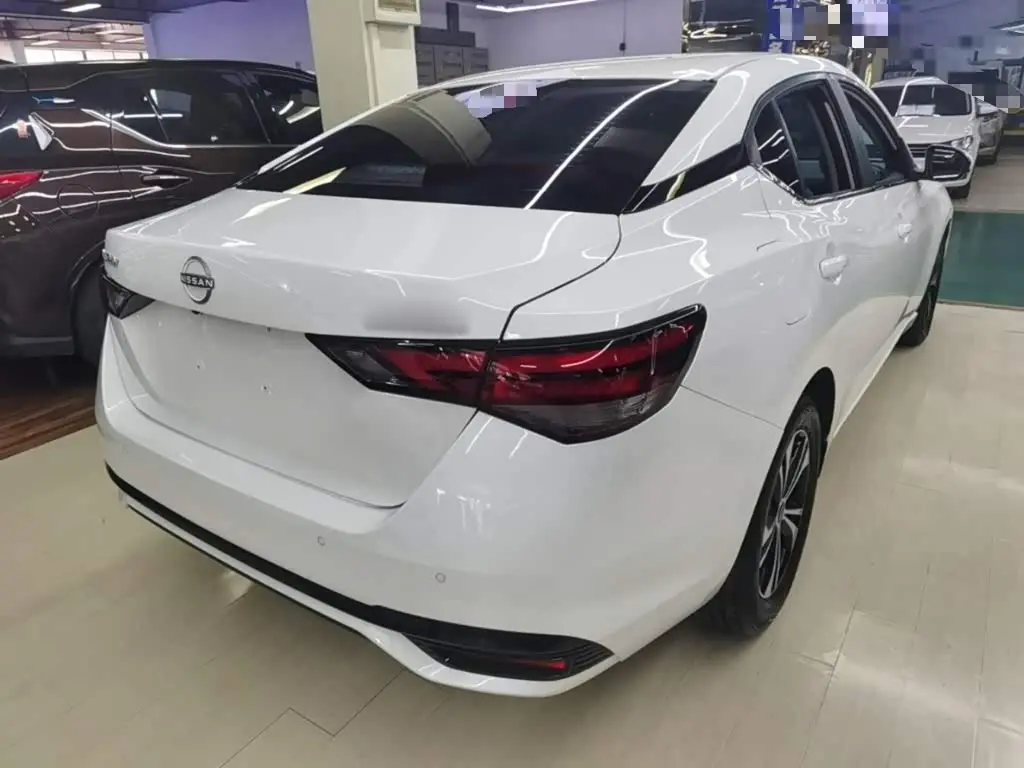 Nissan Sylphy 2024 — Photo 7/20
