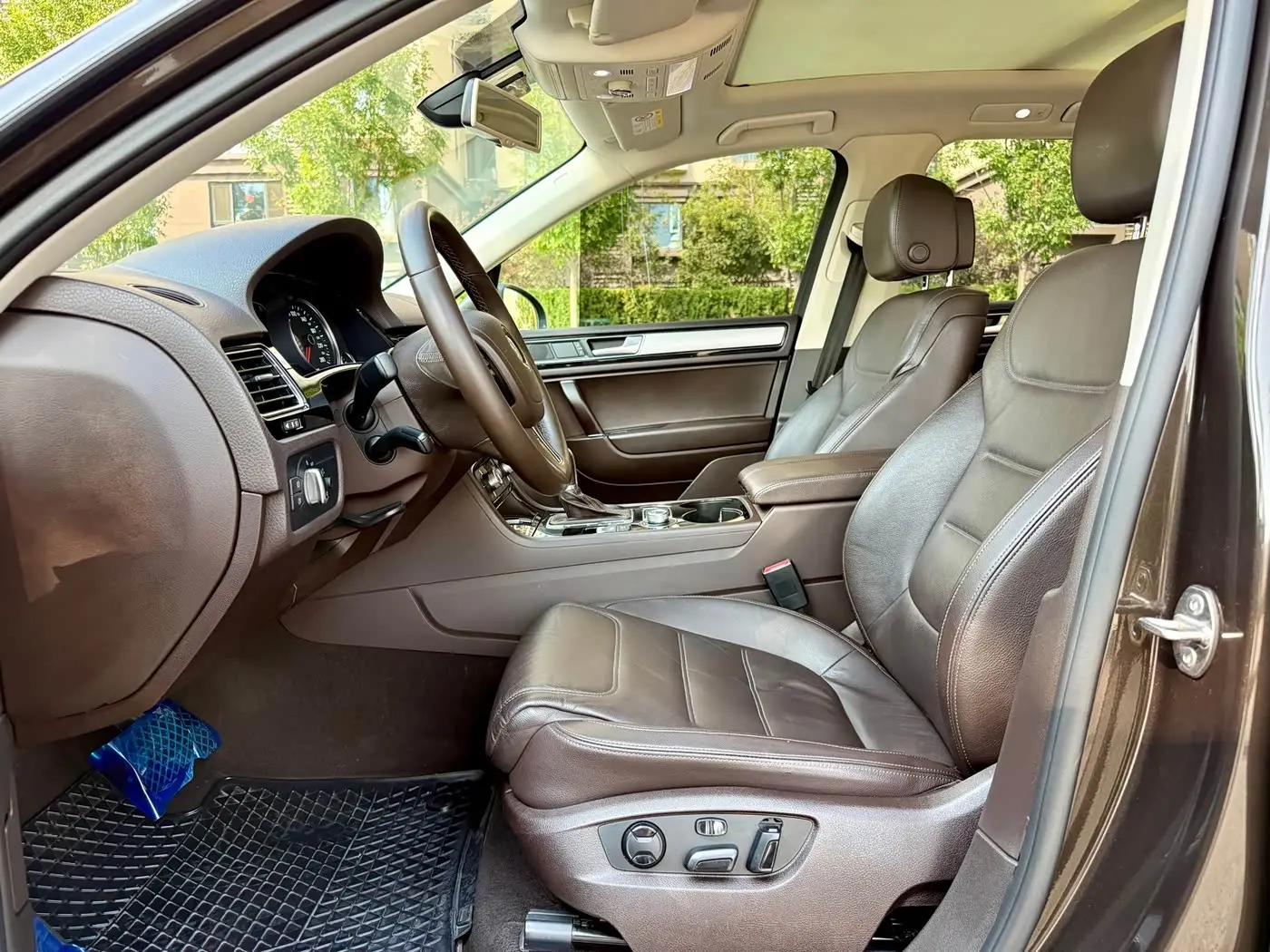 Volkswagen Touareg 2016 — Photo 9/20