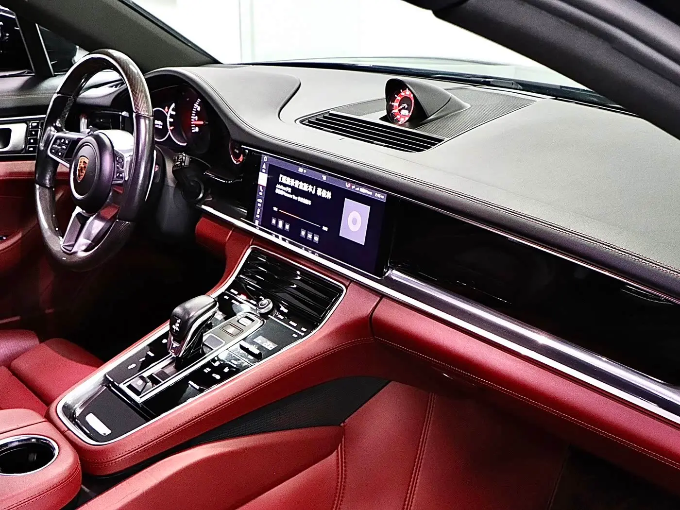 Porsche Panamera 2019 — Şəkil 14/20