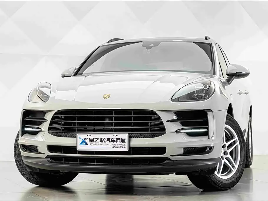 Porsche Macan 2021 — Фото 3/20